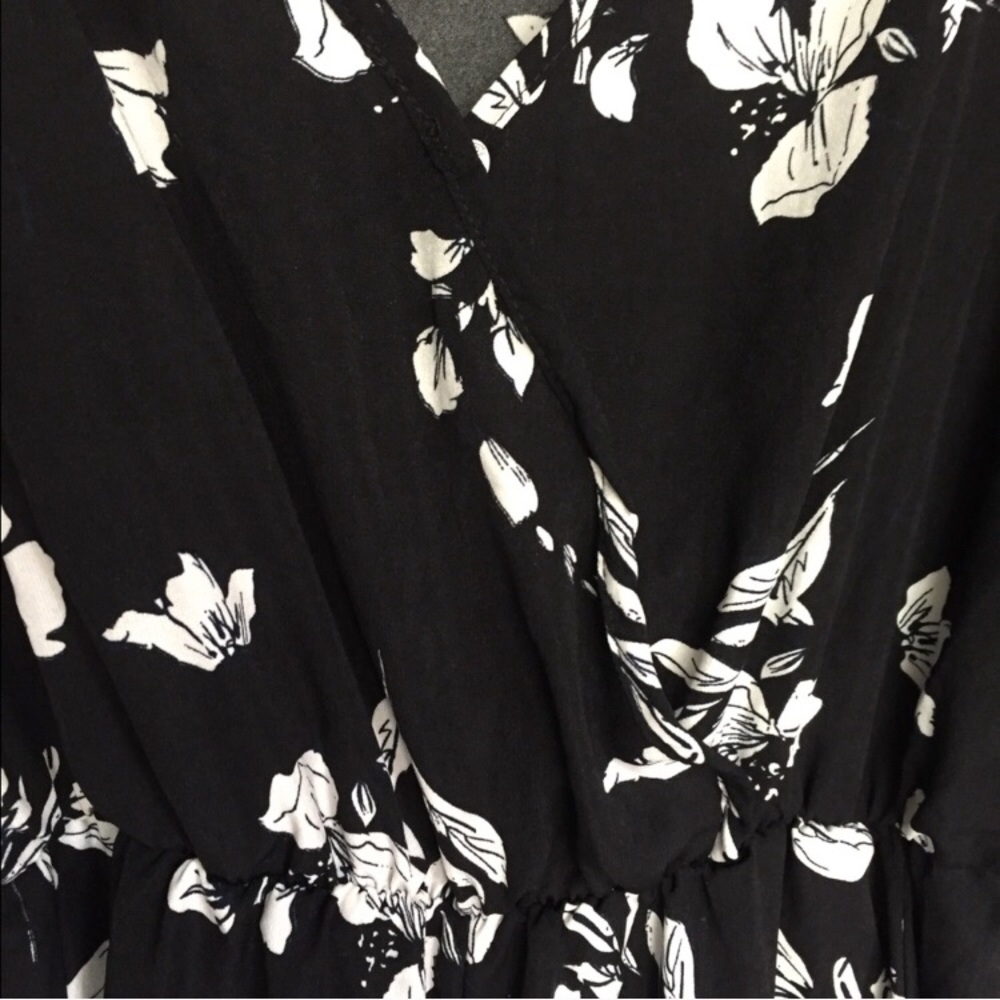 Maddie Floral Slit Jumpsuit - Picture 7 of 7
